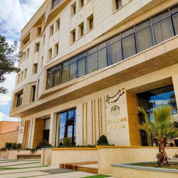 سلف سرویس هتل هیوا کرمان