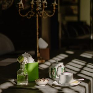 کافه کلاسیک و لاکچری دمی مور کرمان