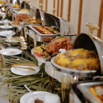 سلف سرویس هتل صحرا کرمان